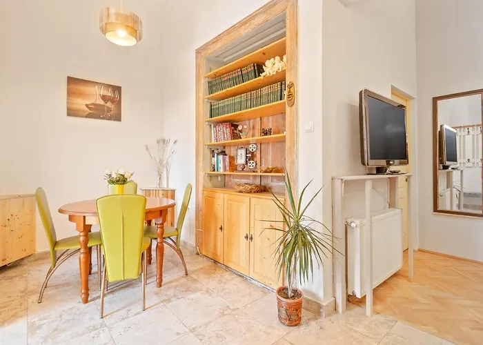 Elle Home